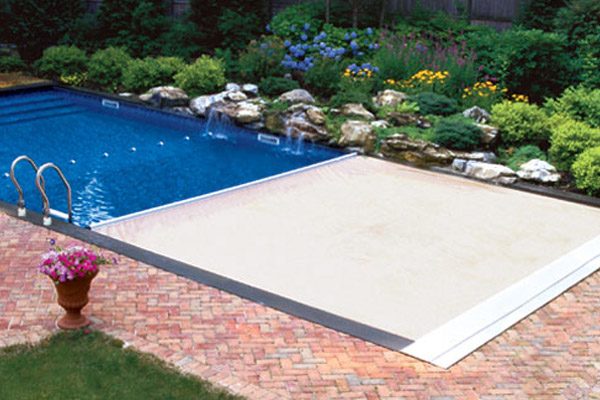 Cover Pools Automatic Cover